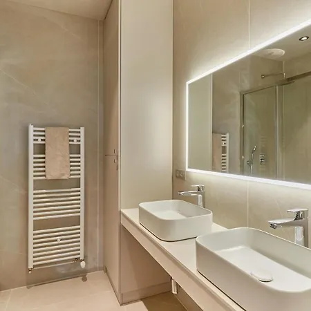 Apartment Exceptionnel Avec Parking Centre-ville *